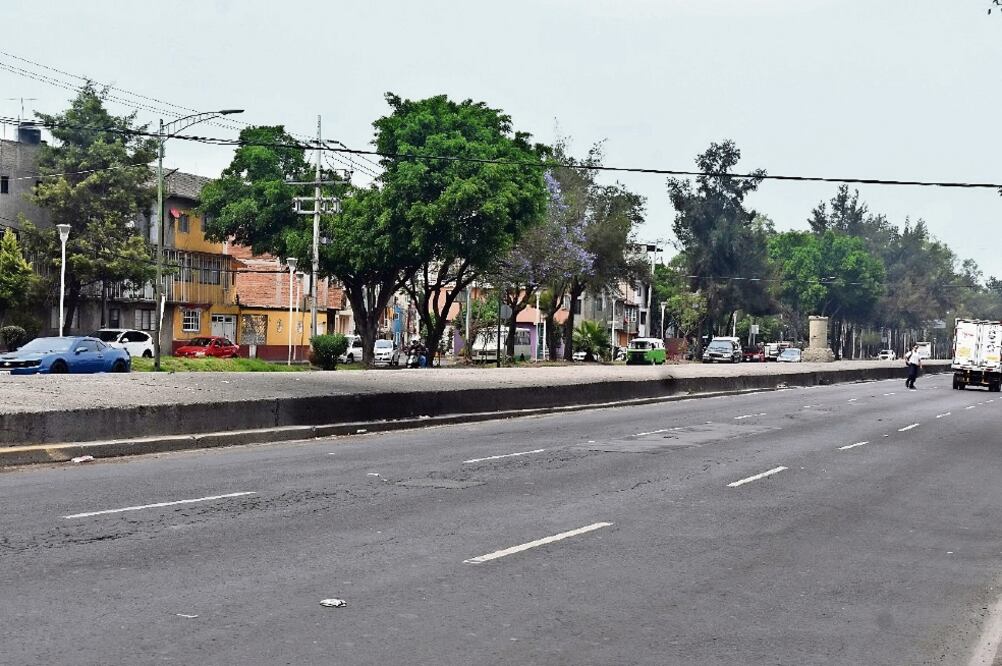 A lo largo de 1.1 kilómetros se habilitará una pista de dos carriles con material granular de hule para amortiguar el paso de los deportistas. Foto: ESPECIAL