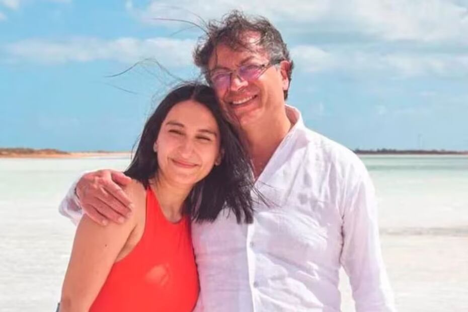 Gustavo Petro junto a Laura Sarabia, su jefa de gabinete durante la campaña presidencial y su ministra de Relaciones Exteriores hasta ahora. Foto: especial