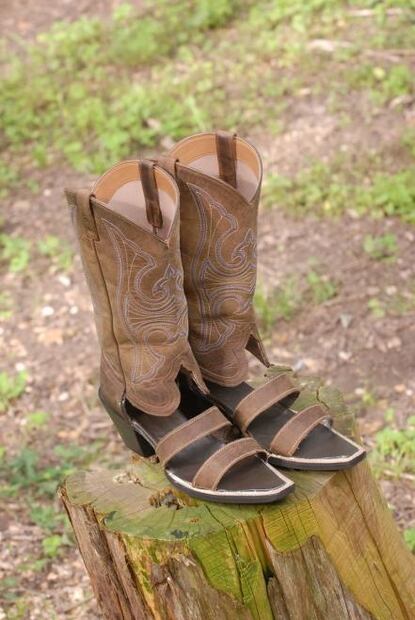 Botas-sandalias: la tendencia de horror