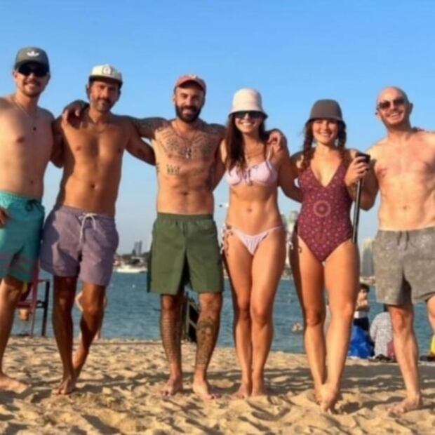 Al igual que Mariazel: Tania Rincón también retó la prohibición en bikini en Qatar