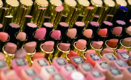 Detectan toxina asociada al cáncer en más de la mitad de cosméticos de EU y Canadá