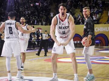 México viene de atrás y derrota a Estados Unidos en el Premundial de Basquetbol