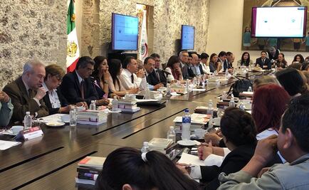 Inicia taller legislativo para senadores de Morena sin la presencia de "Napito"