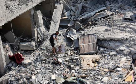 Escenas de horror, tras bombardeo israelí en el norte de Gaza; hay decenas de muertos