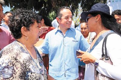Inauguran sistema tributario estatal