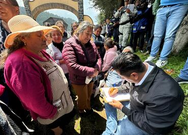 Comuneros acuerdan desbloquear la México-Toluca; se reunirán con autoridades por pago de tierras expropiadas para Tren Interurbano
