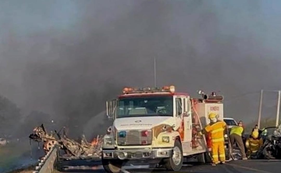 Accidente en carretera Ciudad Victoria a Zaragoza deja 3 personas fallecidas (21/12/2025). Foto: Especial