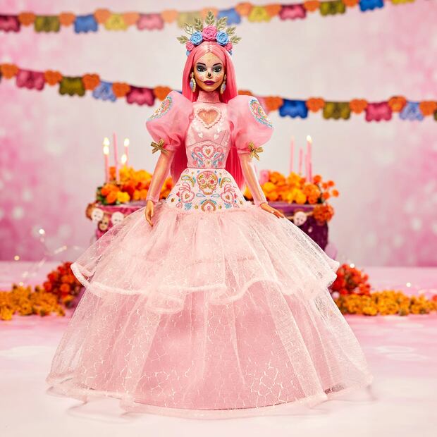 Barbie x Pink Magnolia. Foto: Mattel Creations