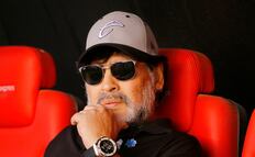 Maradona tuvo responsabilidad en su propia muerte por negarse a ser atendido, según perito
