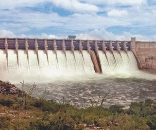 “Corral falta a la verdad en conflicto de agua”