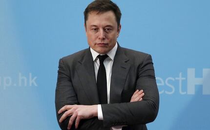 Elon Musk y Tesla acuerdan pagar 20 mdd por cada tuit