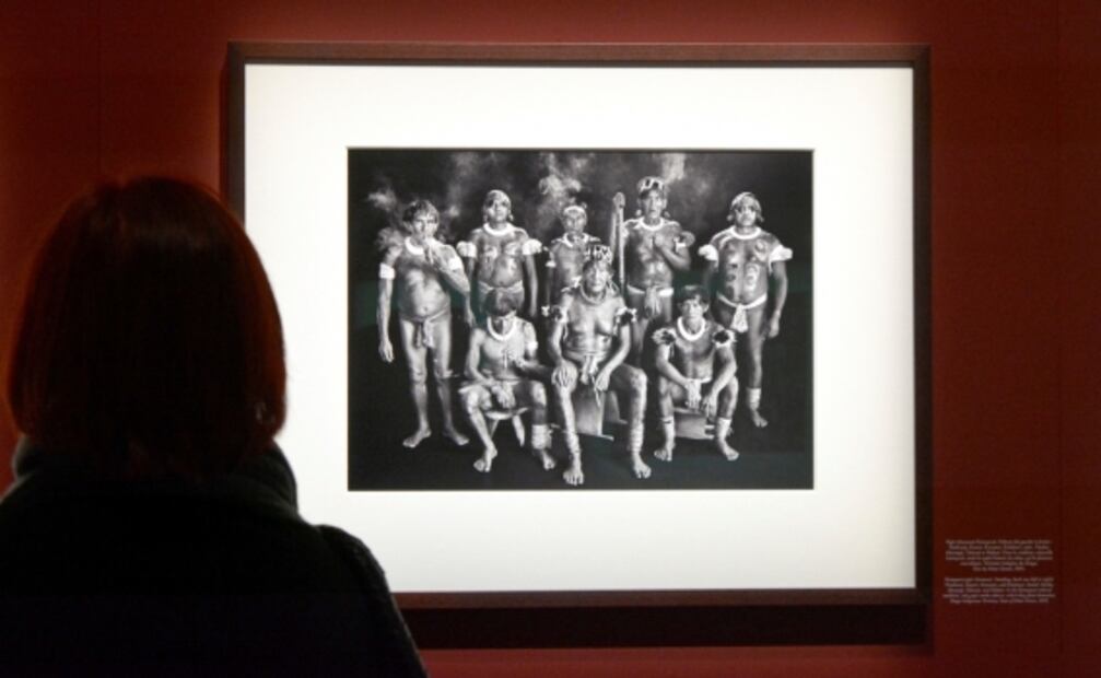 Sebastião Salgado abre una "puerta" a la Amazonia desde París