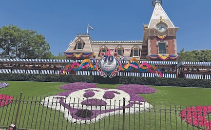 Disneyland festeja 70 años de alegría y atracciones