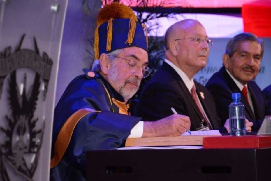 Universidad de Sinaloa otorga Honoris Causa a Enrique Graue