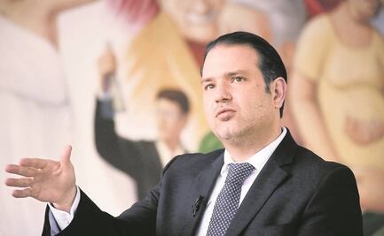 Preparan las maletas al panista