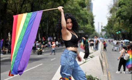 FOTOS: Marcha del Orgullo LGBT+ 2025 pinta a la CDMX de la bandera del arcoíris