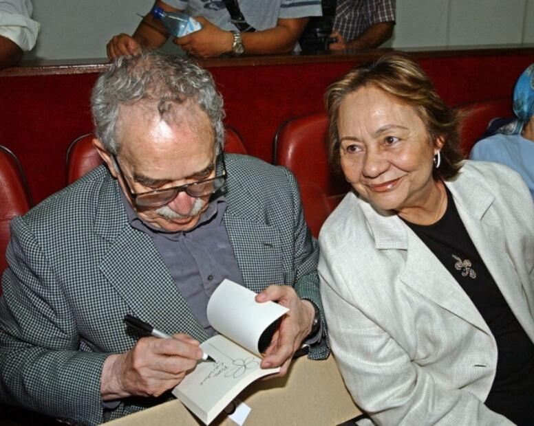Bibliófilos cazadores de libros firmados por sus autores