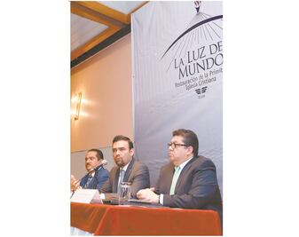 SEP no presta escuelas a Luz del Mundo 