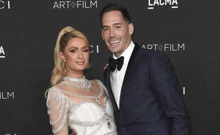 Paris Hilton recurre a la gestación subrogada y presenta a su bebé