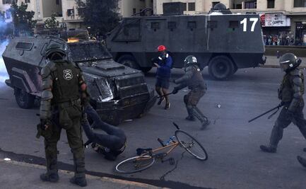 Joven atropellado por carabineros en Chile, grave, pero fuera de riesgo, dice clínica