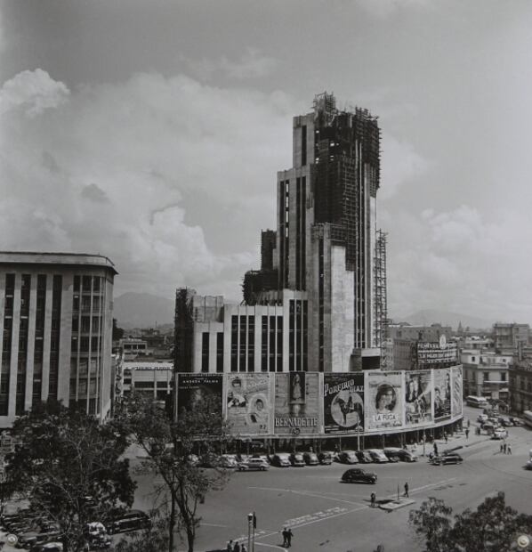 La nostálgica exposición de Juan Guzmán que revivió al número 92 de la avenida Juárez