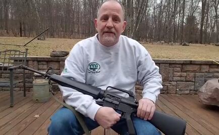 #OneLess: Tras tiroteo en Florida, estadounidenses destruyen sus armas