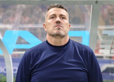 Óscar García quiere pago total de contrato; Amaury Vergara se opone