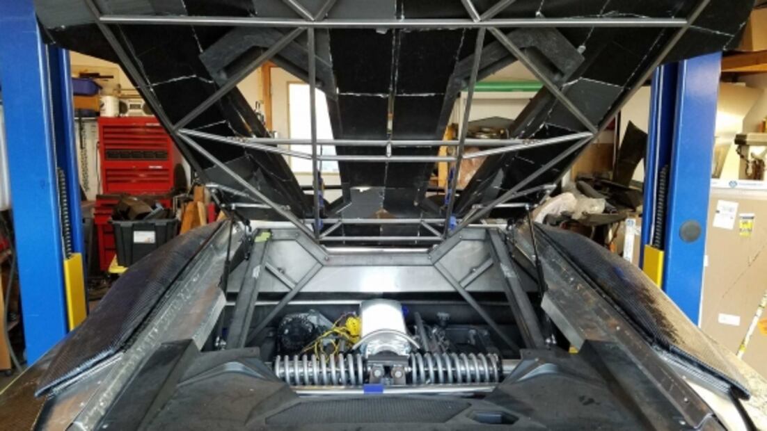 Padre e hijo crean su propio Lamborghini con impresora 3D