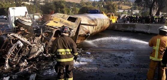 Fallece joven tras explosión de pipa