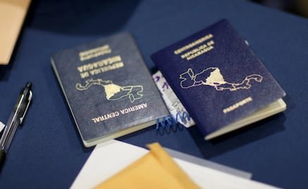 EU considera ampliar el veto migratorio a otros 36 países, reporta el Washington Post; establece nuevos requisitos y plazo de 3 meses