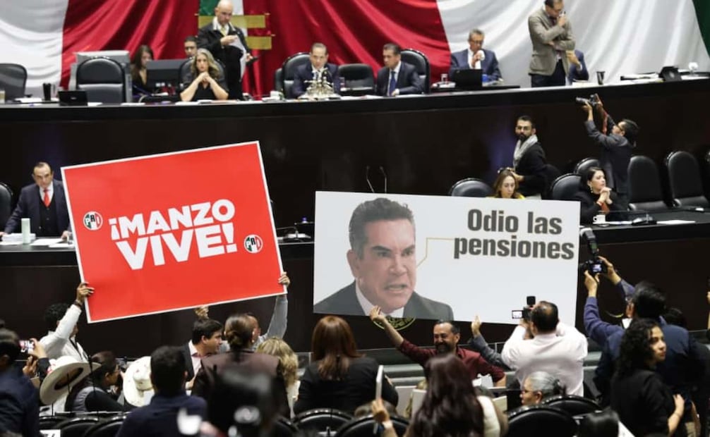 Sesión en la Cámara de Diputados de San Lázaro donde se presentan las reservas del Presupuesto de Egresos de la Federación (PEF) 2026. FOTO: CARLOS MEJIA/EL UNIVERSAL