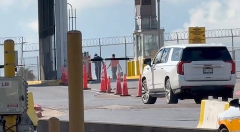 Sin celular y sin visa, EU regresa a México al diputado del Partido Verde, Mario López Hernández; legislador niega detención