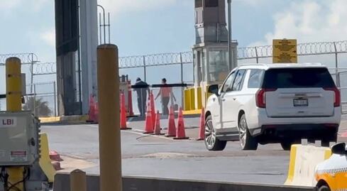 Sin celular y sin visa, EU regresa a México al diputado del Partido Verde, Mario López Hernández; legislador niega detención