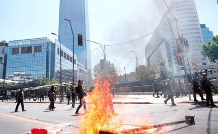 Protestas en Chile alcanzan a barrios acomodados con saqueos y destrozos