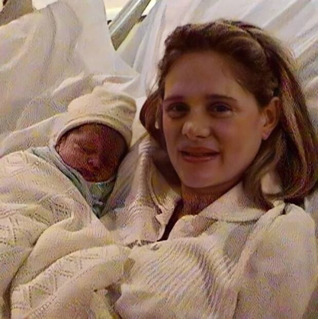 Érika Buenfil revela cómo fue el momento en el que su hijo conoció a su padre