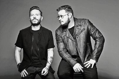 Sin Bandera se abre al amor desde el género urbano