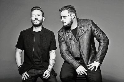 Sin Bandera se abre al amor desde el género urbano