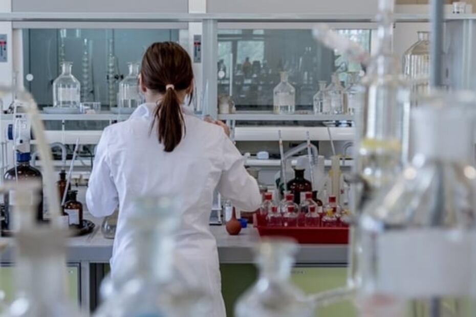 Especialistas ven en México deficiencia en obtención de plasma; “somos dependientes de EU”