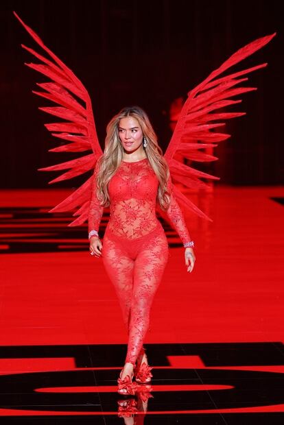 Karol G es la representación latina en el evento de moda. Foto: Getty Images