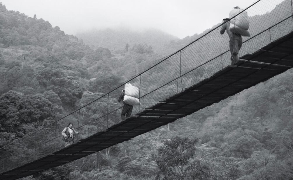 Carolina no pasó a estar frente a la cámara con una historia cualquiera, sino con "La reserva", un drama de ficción basado en relatos reales.