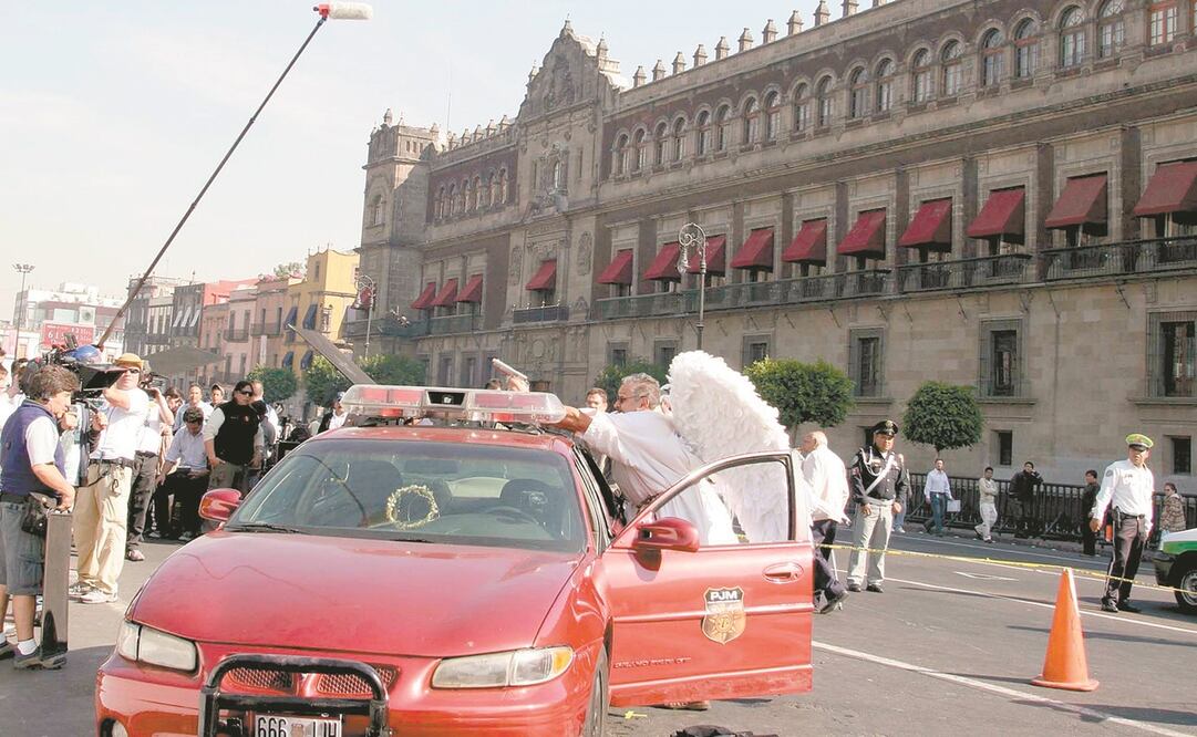 La capital es por ahora el corazón de rodajes en México, luego de que durante el año pasado liberó más de 5 mil permisos para filmar y grabar películas, series, telenovelas y publicidad en las calles capitalinas. . Foto: Archivo