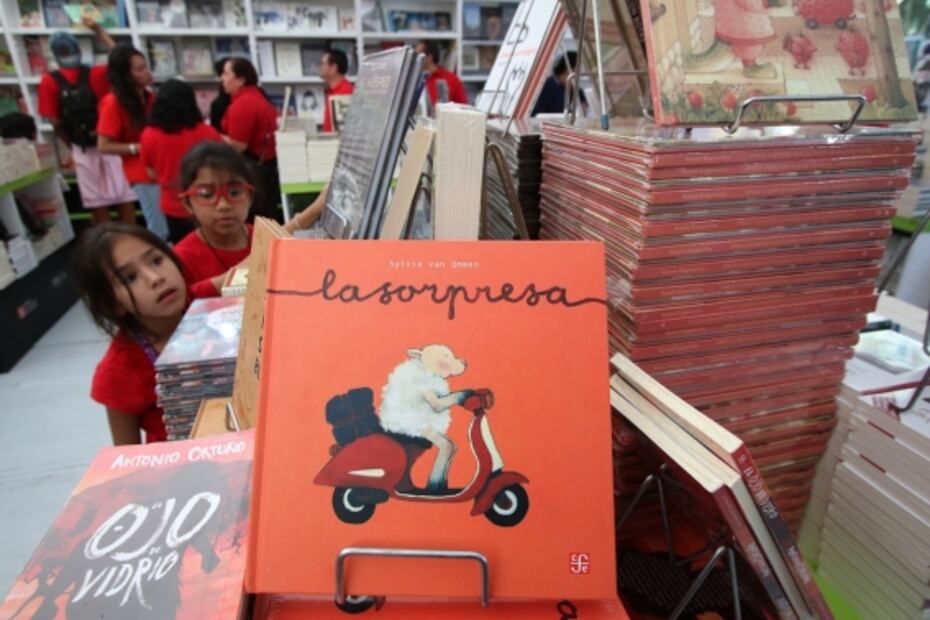 Cae la venta en la Feria del Libro Infantil en primer fin de semana