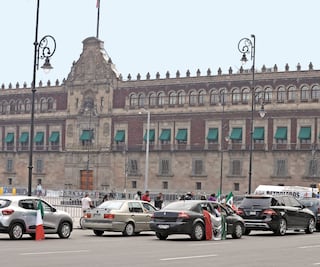 Protestan contra políticas de AMLO
