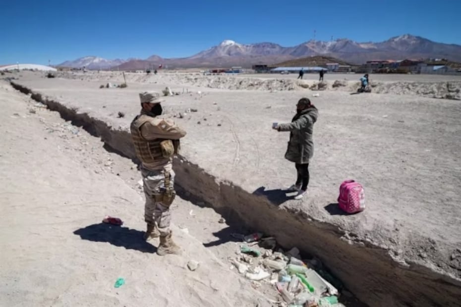 Chile se prepara para frenar la inmigración en las fronteras con Perú y Bolivia
