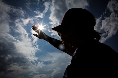 Onda de calor seguirá azotando el país; esperan temperaturas de hasta 45 grados 