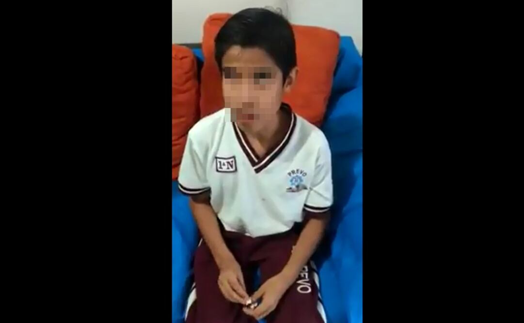 "Yo ya no quiero llegar a esa escuela porque ya sé que me van a pegar", acusa el menor. Foto: Captura de video  