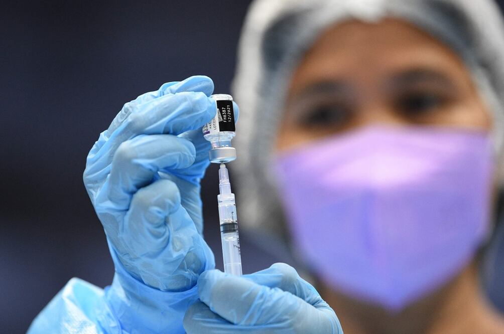 Dosis de la vacuna de Pfizer. Foto: AFP / Ted Aljibe