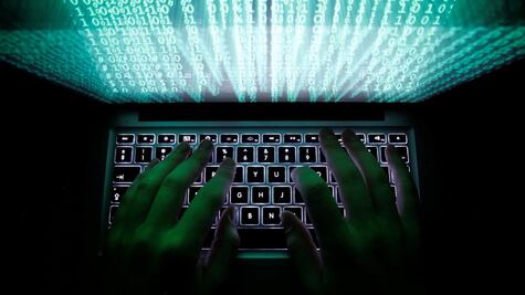 FBI alerta que hackers chinos intentan "robar" información sobre vacunas contra covid-19