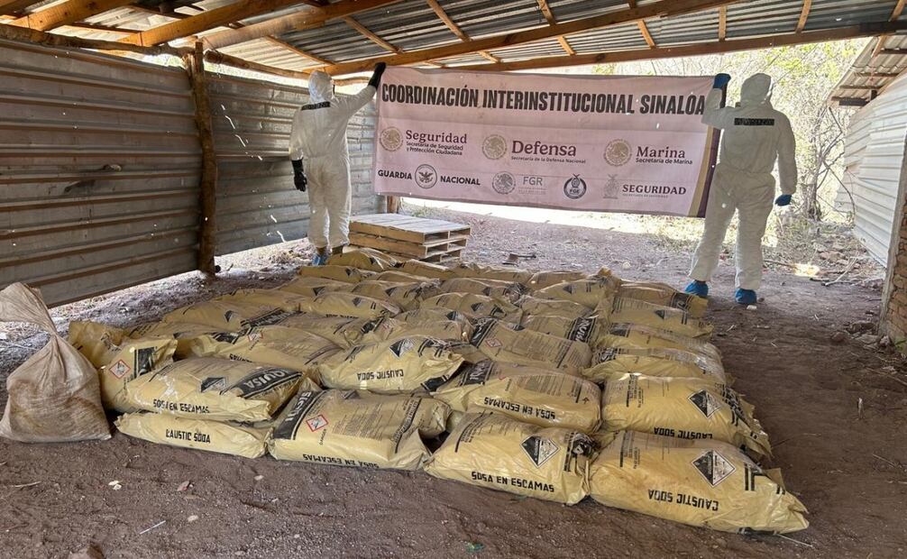 Narcolaboratorio de "Los Mayos" en inmediaciones de "Los Cedros", en Sinaloa. Foto: Especial
