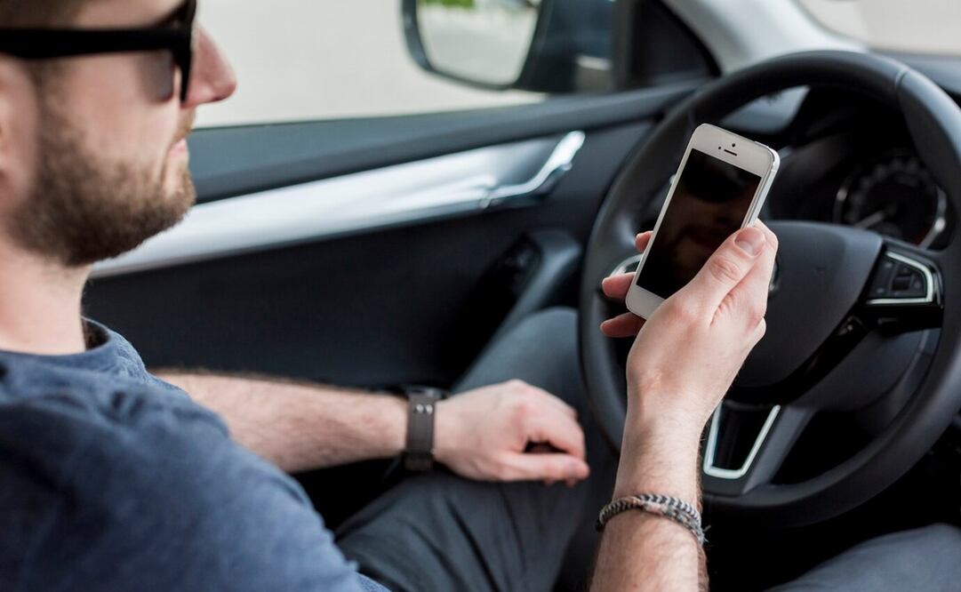 El "modo Auto" de Alexa tiene muchas herramientas para los conductores de coches. Foto: Freepik